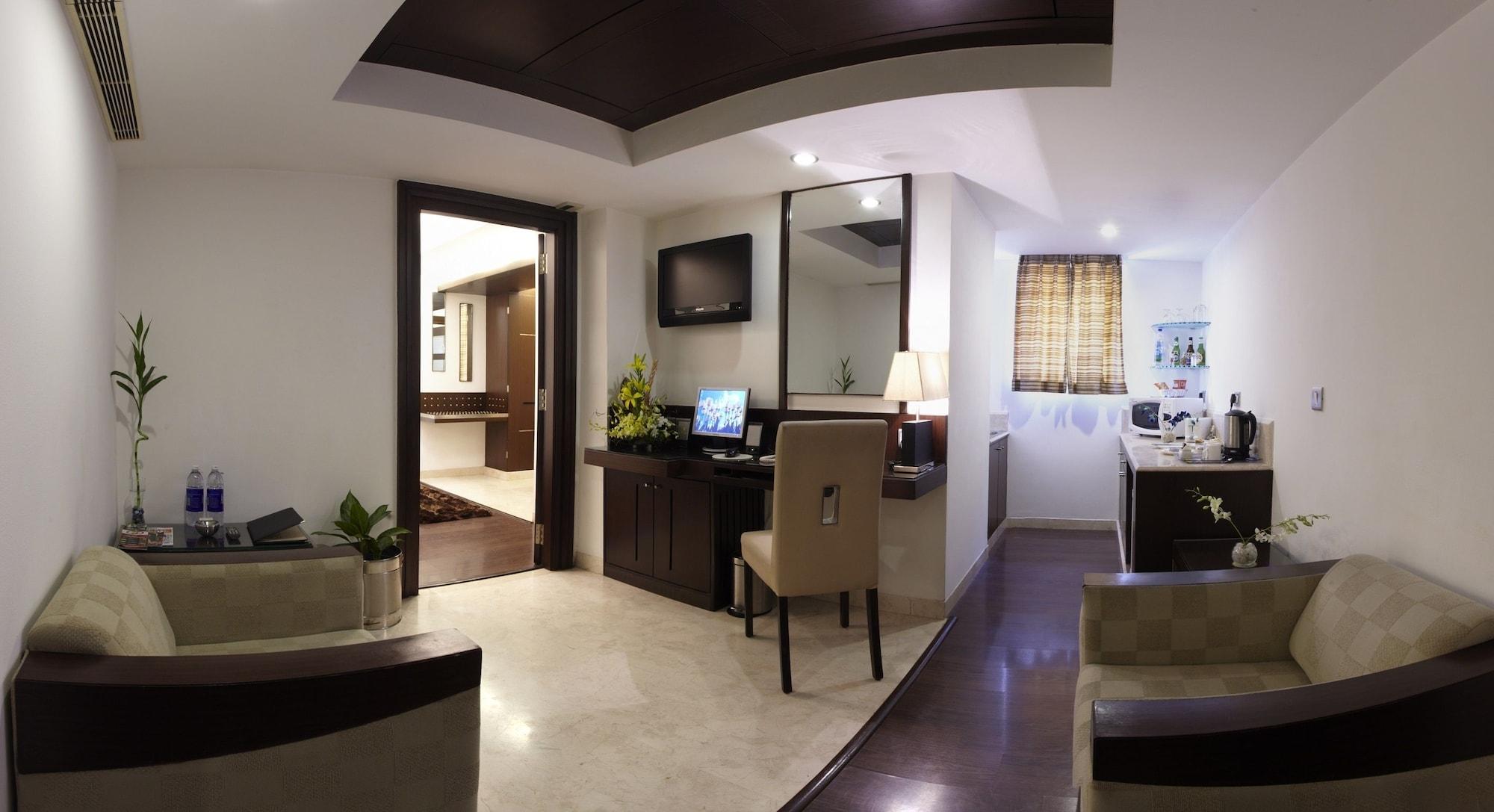 The President Hotel Bangalore Dış mekan fotoğraf