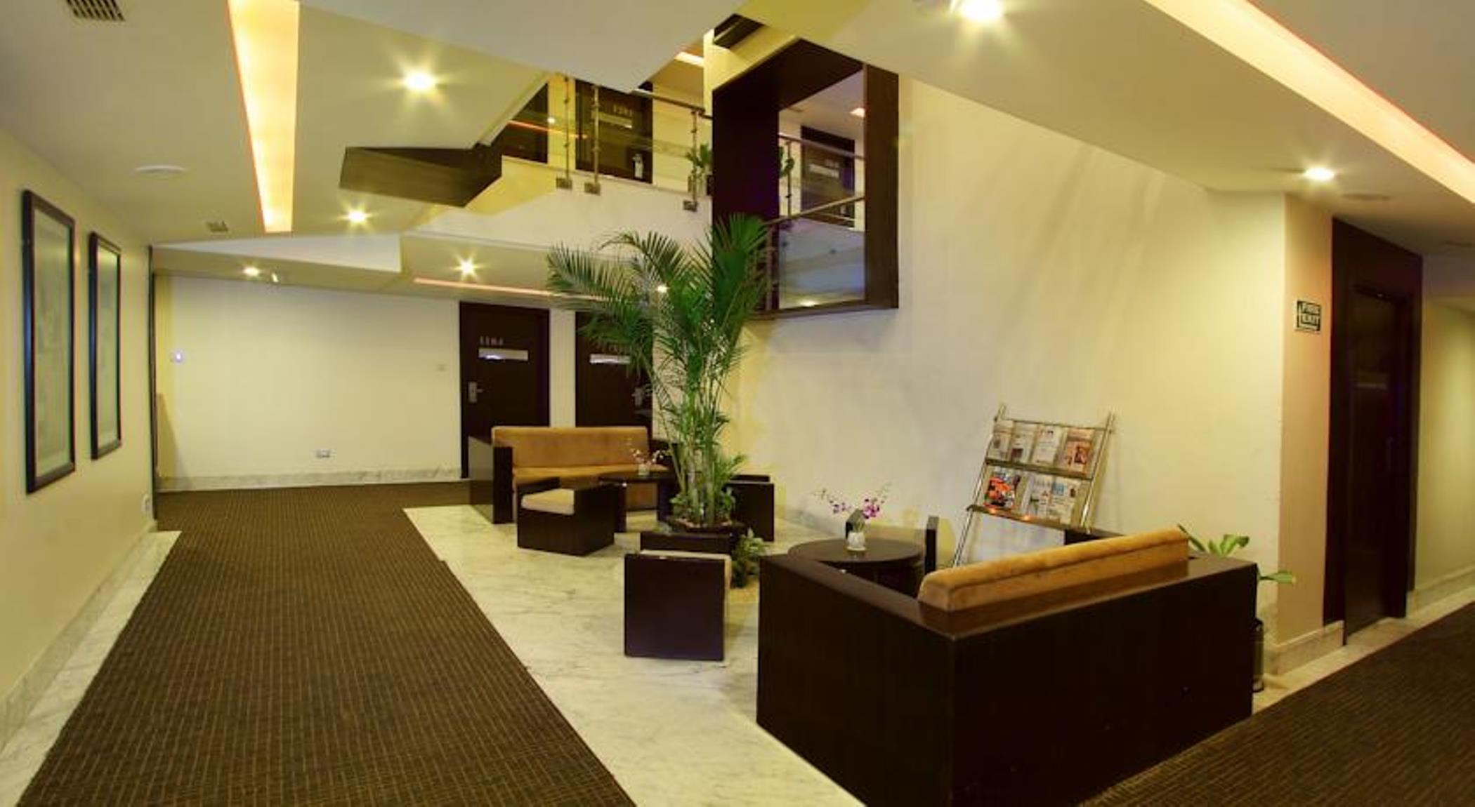 The President Hotel Bangalore Dış mekan fotoğraf