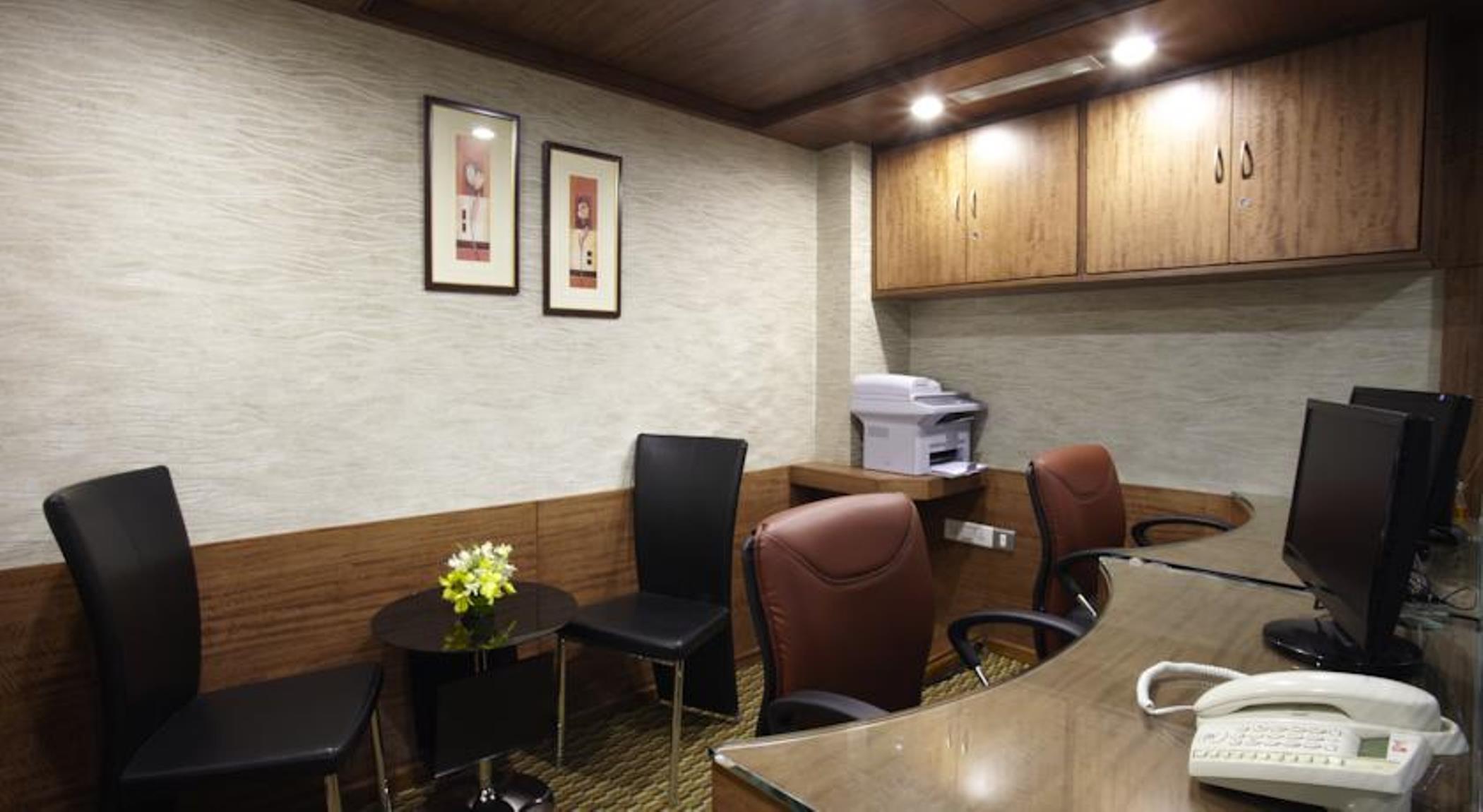 The President Hotel Bangalore Dış mekan fotoğraf