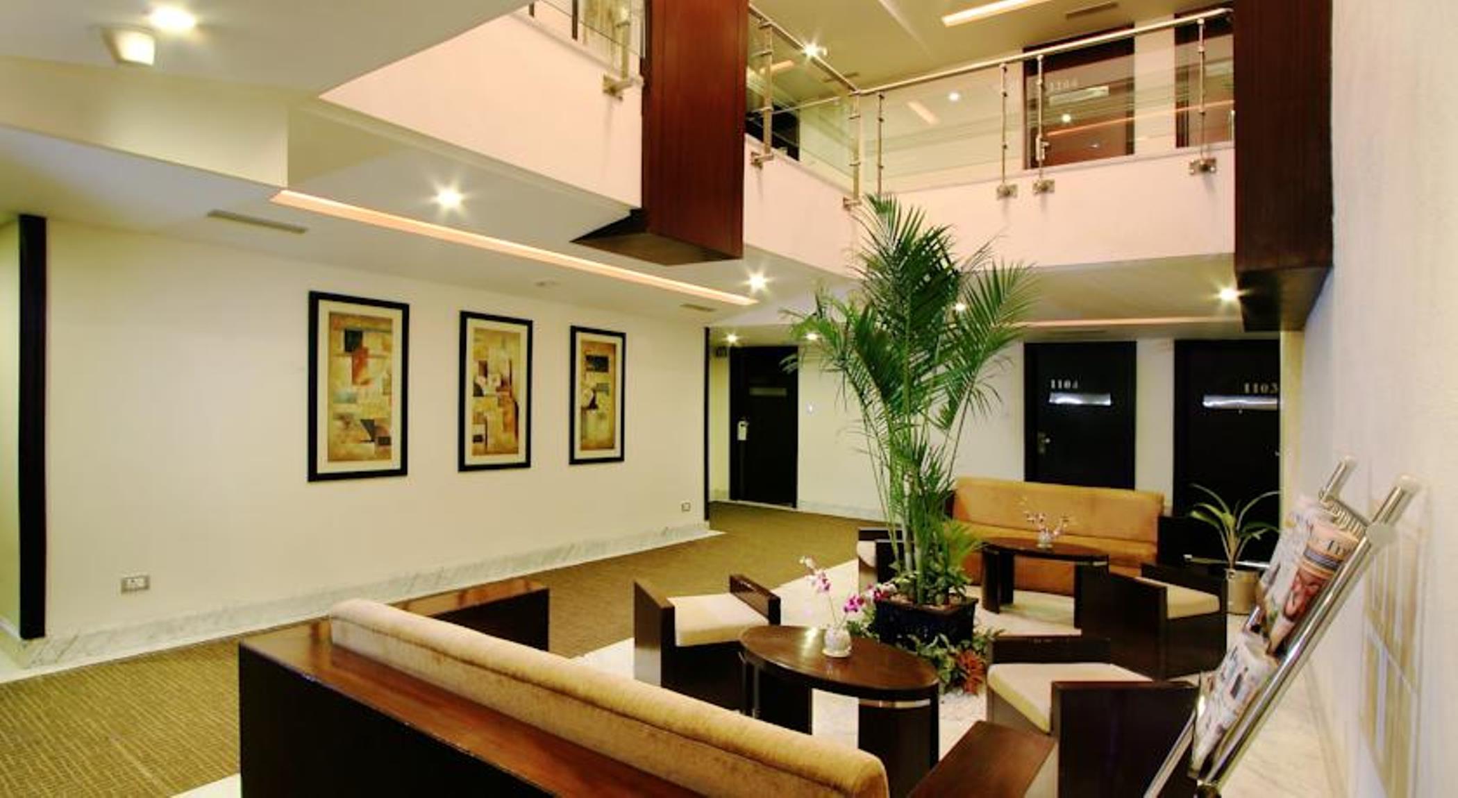 The President Hotel Bangalore Dış mekan fotoğraf