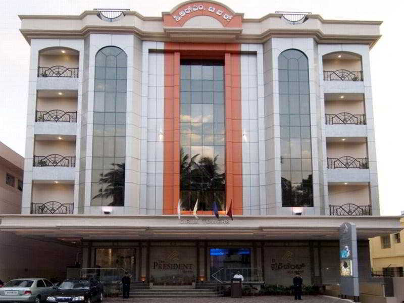 The President Hotel Bangalore Dış mekan fotoğraf